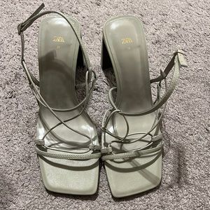 Zara pastel Green Heels